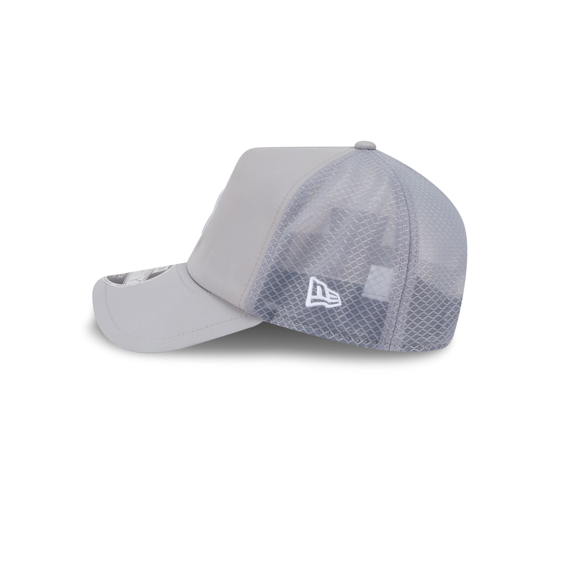 San Diego Padres 2026 Batting Practice Gray 9FORTY APEX Trucker Hat